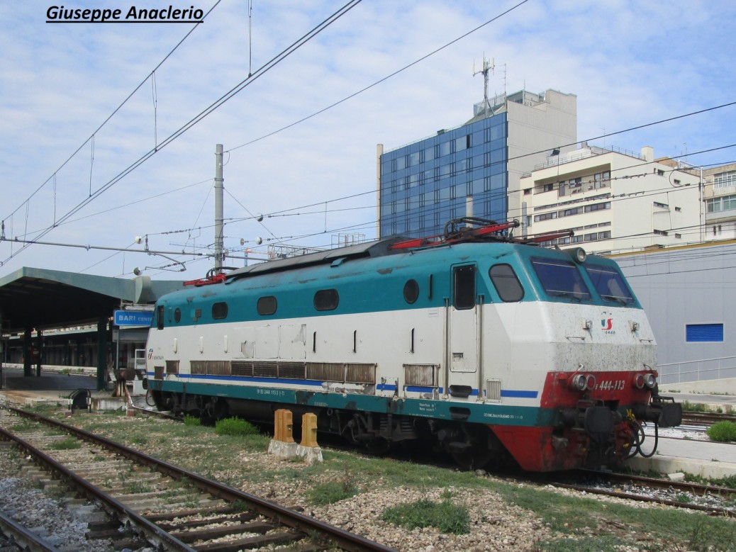 E444 113 – Bari centrale – 24 Agosto 2018 – il Portale dei Treni