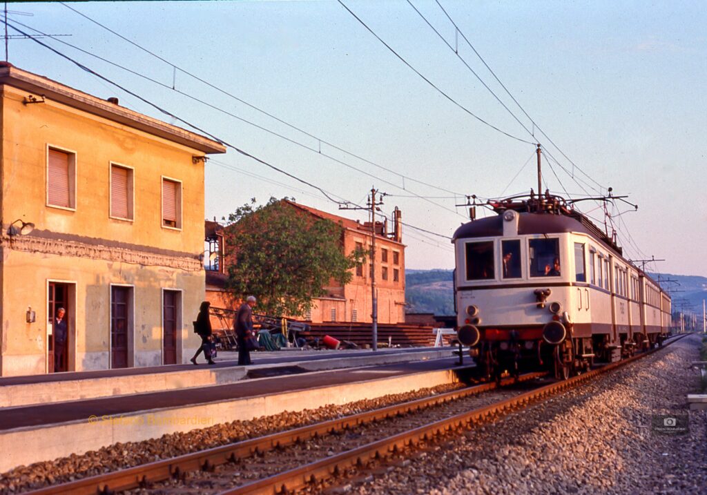 EBz. 8 + B. 115 + B. 114 – Giovi (Arezzo) – 5 Maggio 1990 Di Stefano ...