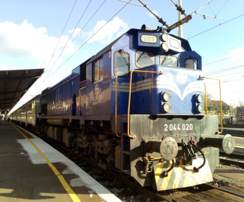 HŽ PP/Ferrovie Croate Trasporto Passeggeri/ 2044…020 – Stazione di Zagabria Centrale, Croazia – 27 Novembre 2017 di Tomas